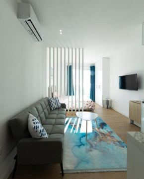 Seaview Apartment Qerret